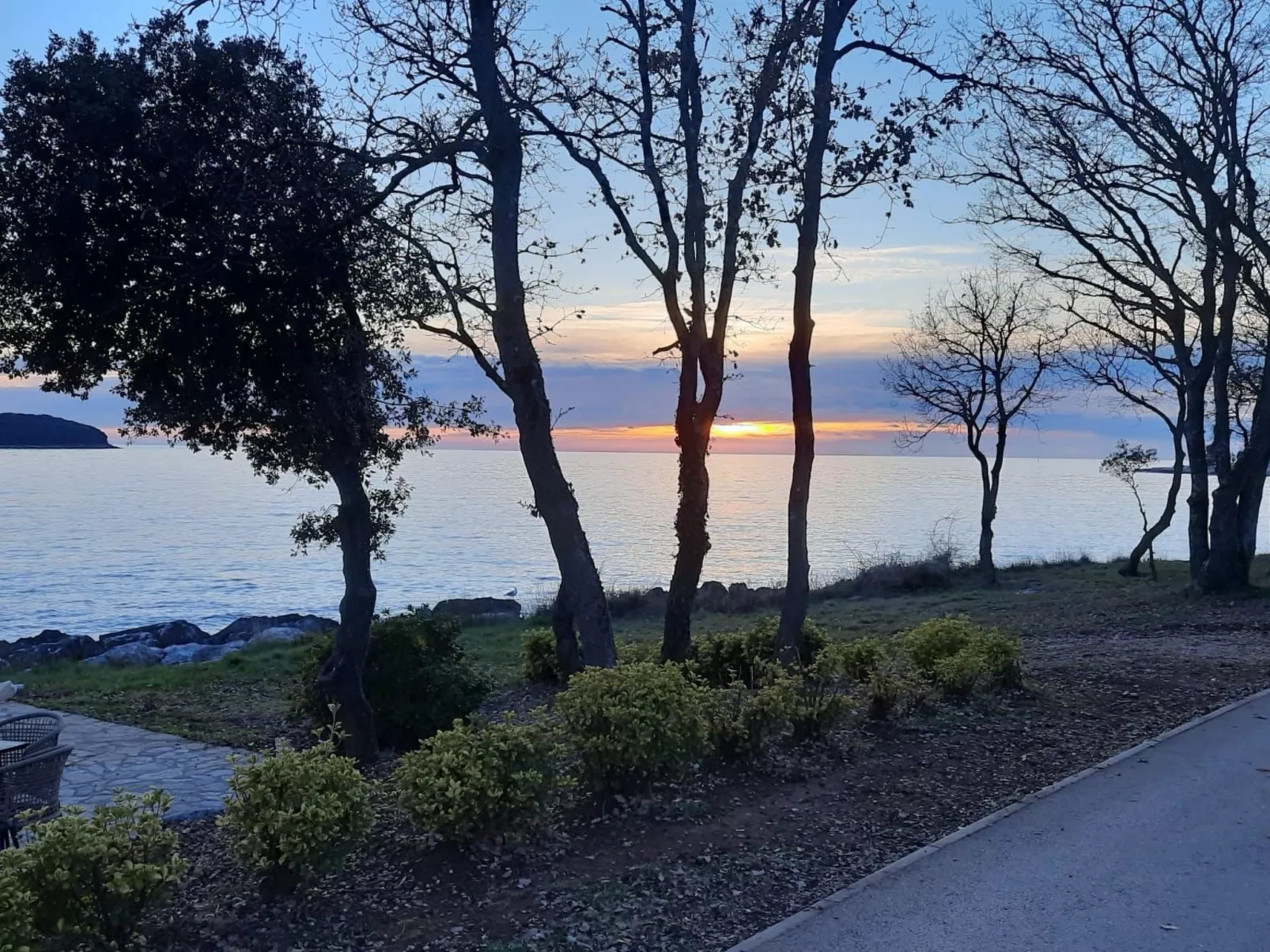 Kleine Wohnung mit schönem Balkon