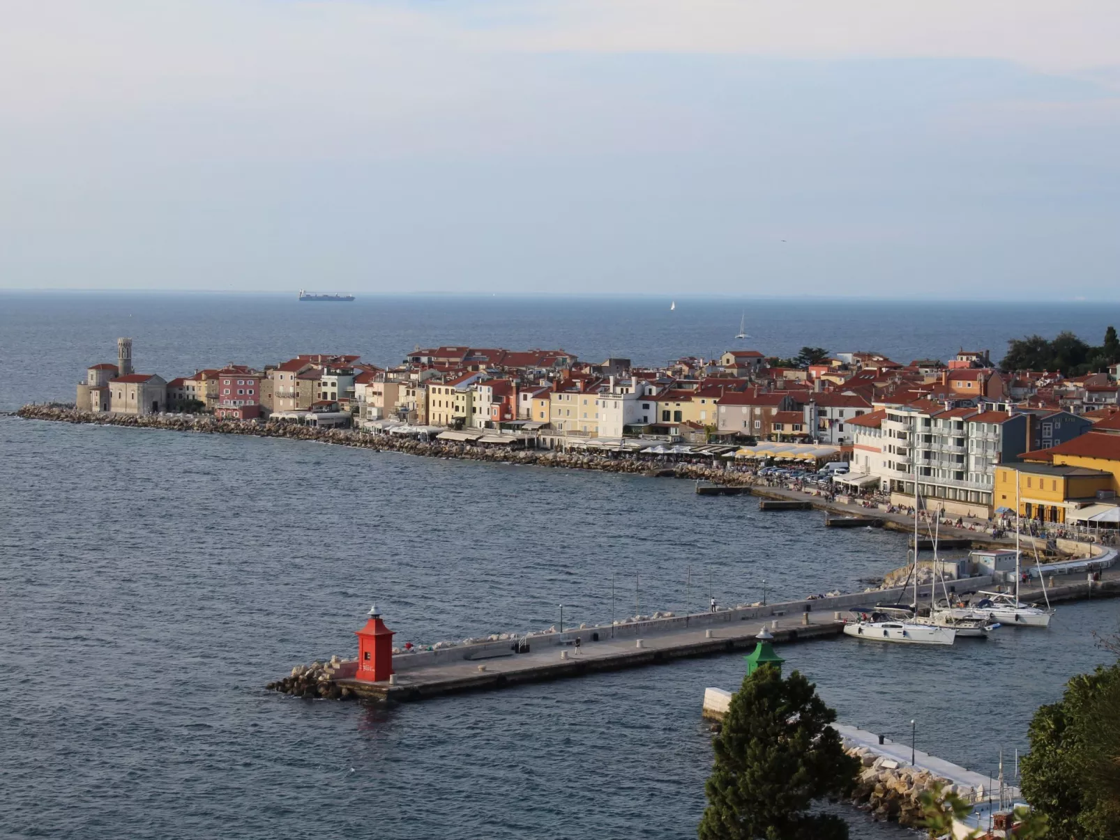 Appartement Deluxe mit Balkon und Meerblick-Buiten