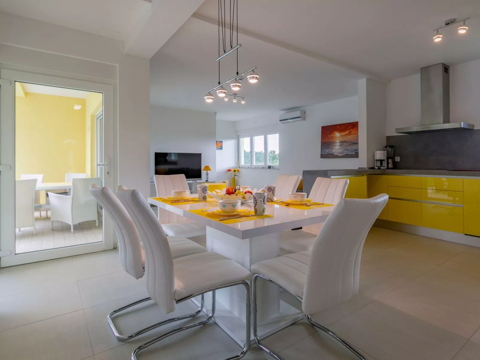 Mit Privatpool für 6 Personen-Image-tags.info