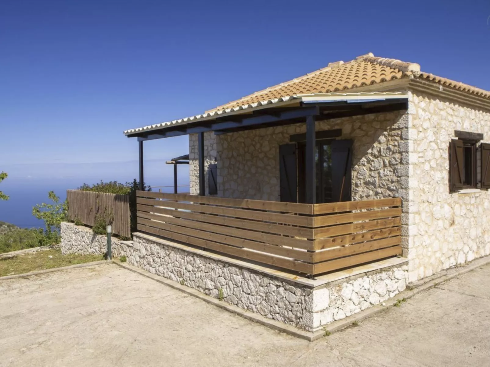 Schönes Haus in Apollonii mit privatem Pool-Buiten