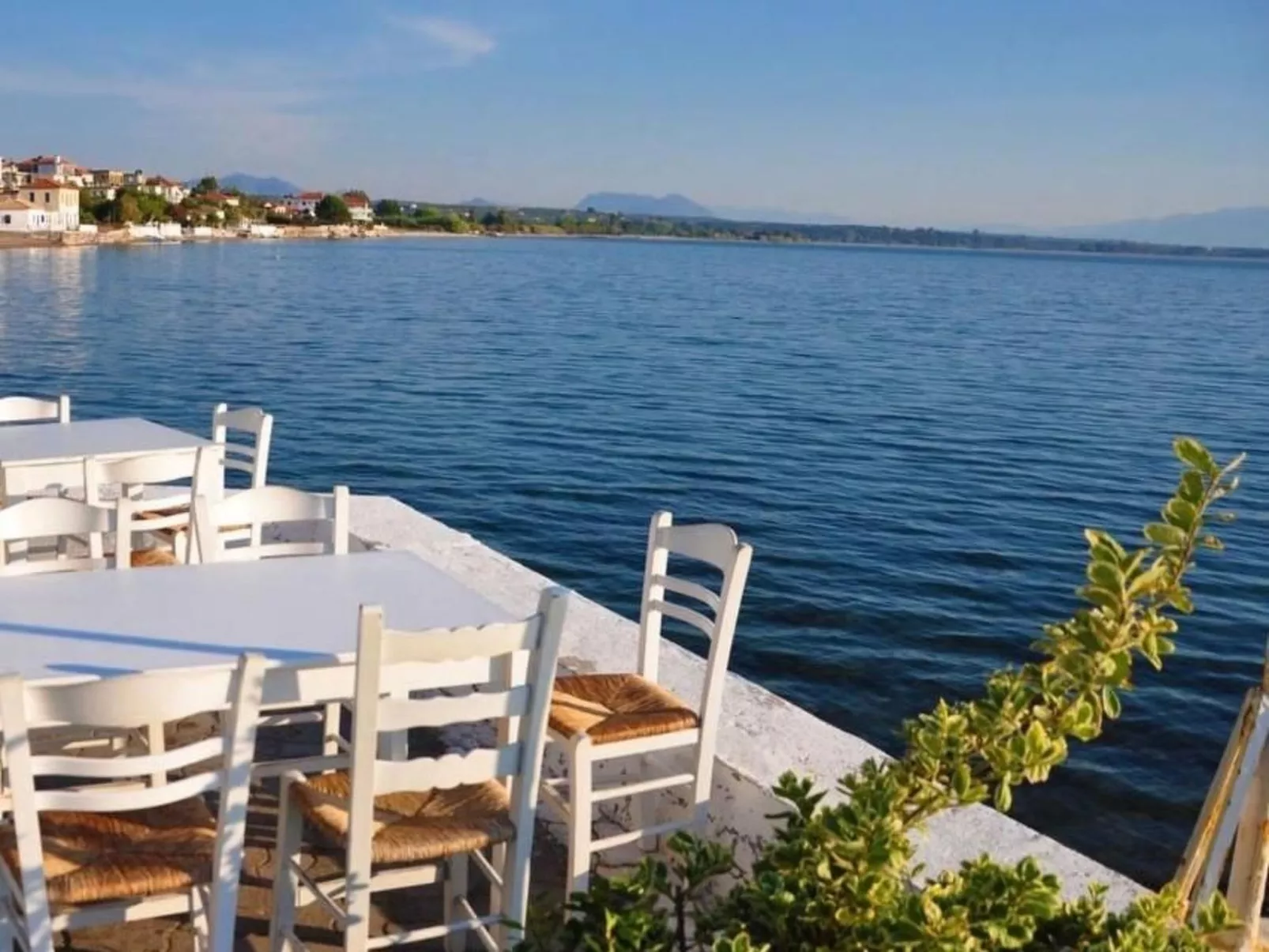 Villa Blue Cocoon mit Meerblick-Buiten