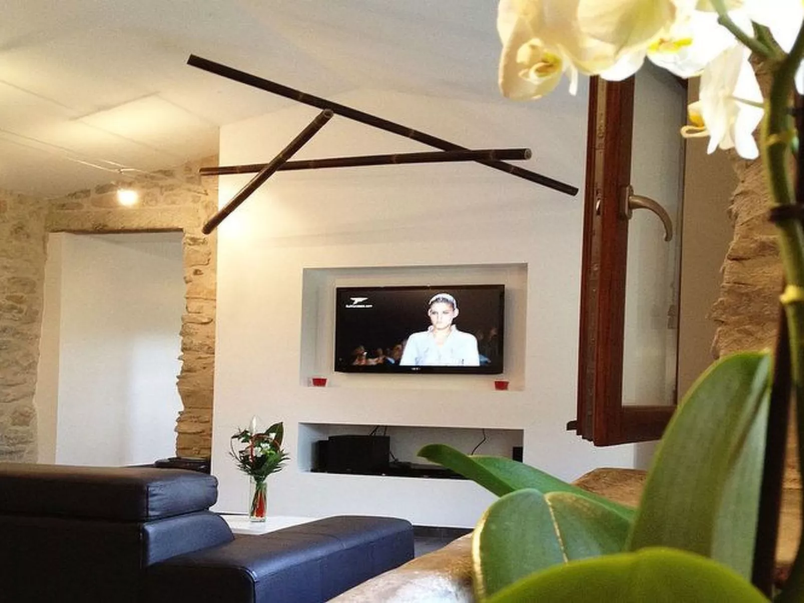 Domäne "Suite Luna" mit Infinity-Pool-Image-tags.info