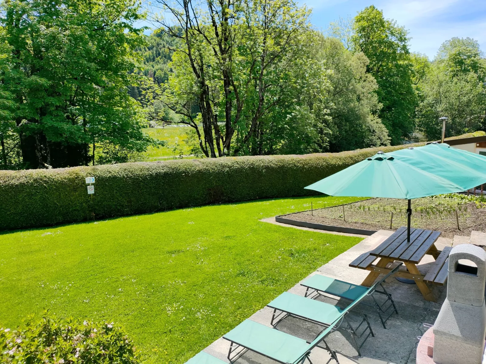 Saine Montagne du Jura mit Spa Sauna Fluss