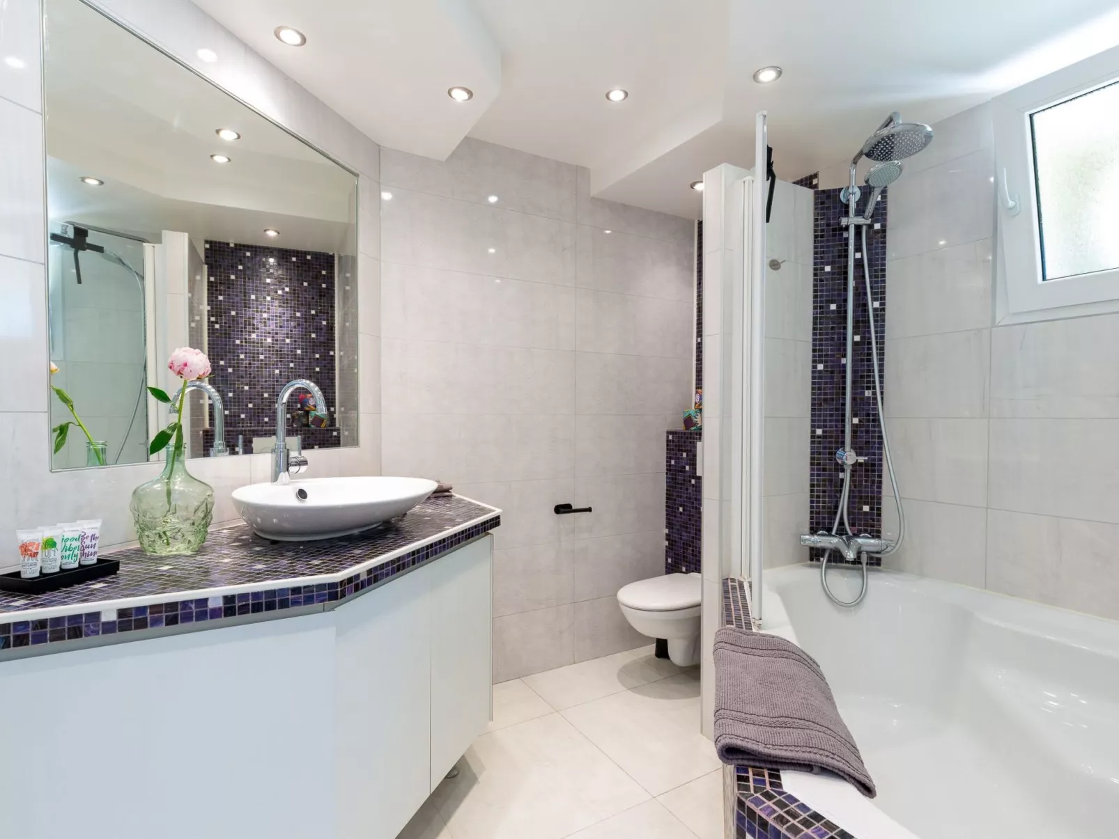 Luxus-Ferienhaus mit beheiztem Pool in der Dordogne-Binnen