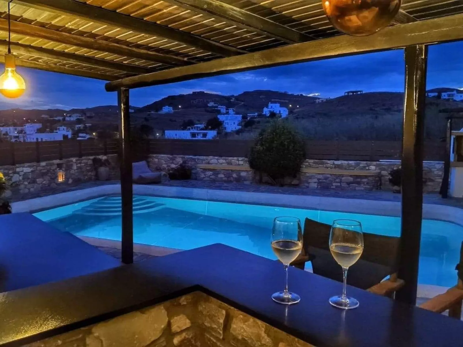 Mit Privatpool für 8 Personen und 2 Kinder in Megas Gialos, Kykladen-Image-tags.info