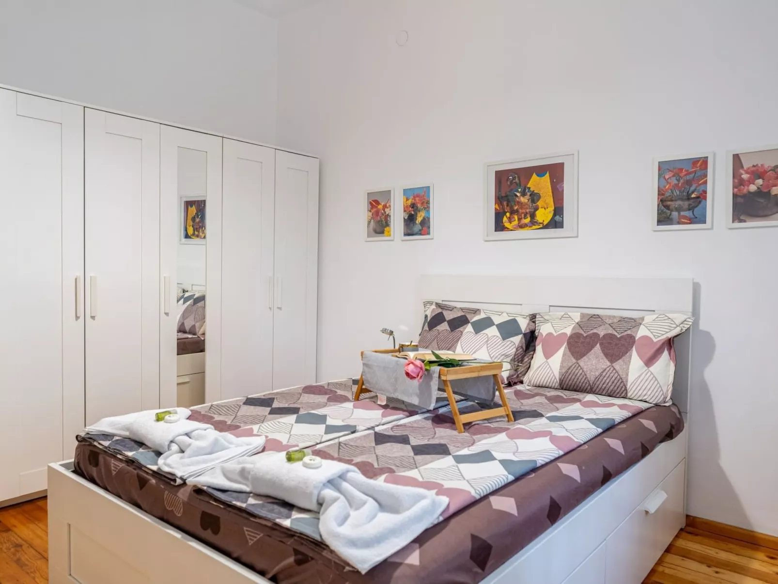 Komfort-Suite im Zentrum von Sofia, zwei Schlafzimmer, acc - Image-tags.info