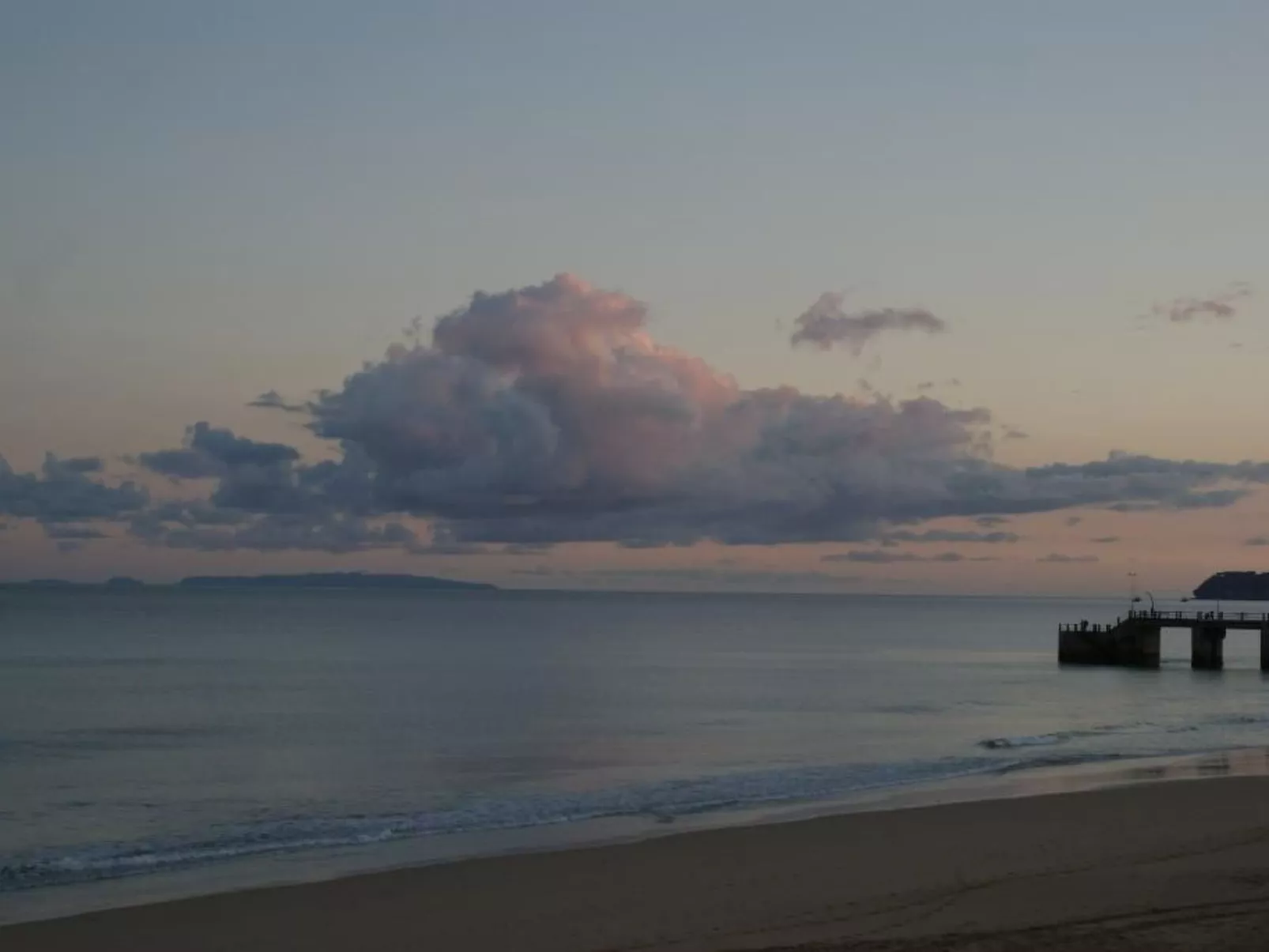 In Vila Baleira mit Garten-Buiten
