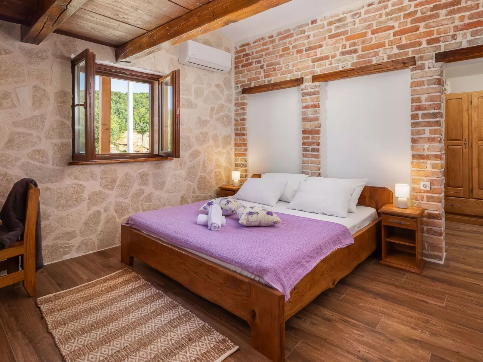 Villa PerVa-Image-tags.info