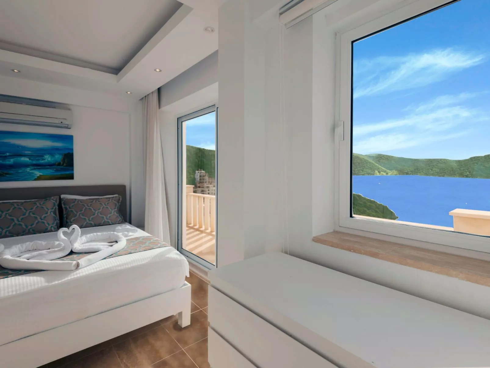 Luxuriöse Natursteinvilla "Ketchy"