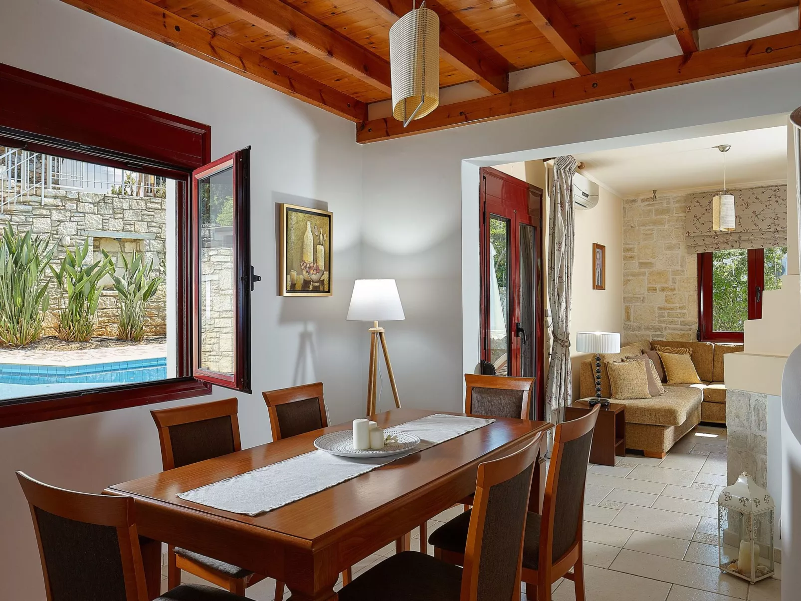 Dioni für 6 Personen und 1 Kind