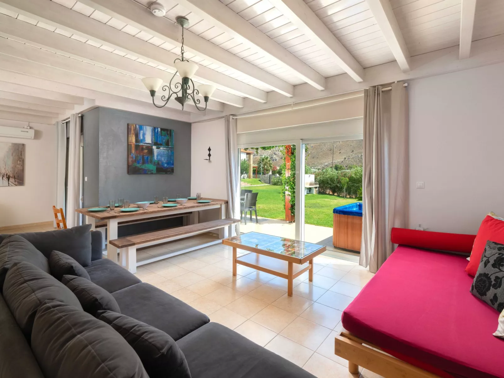 In Kolympia mit privatem Garten