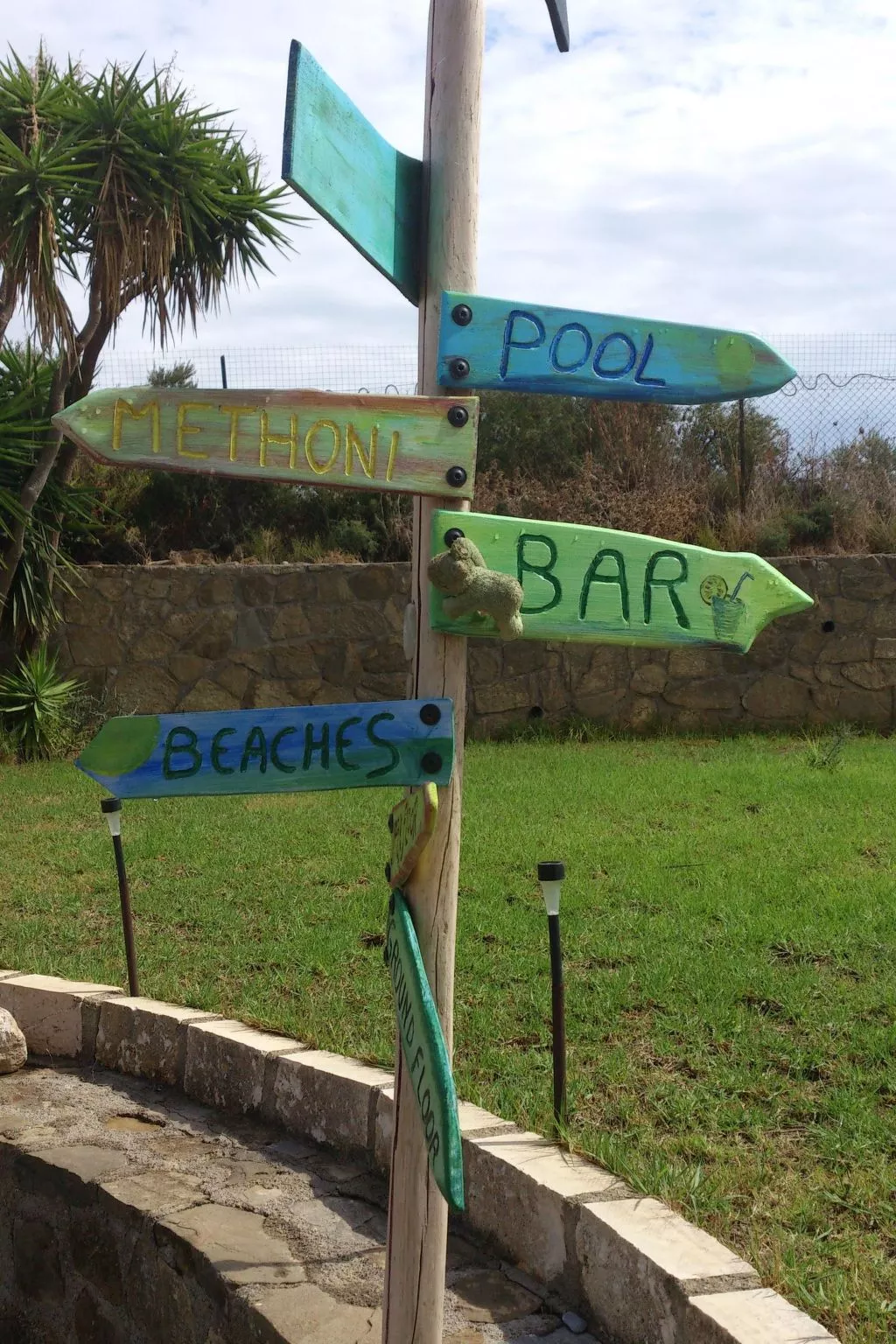 Charly Point Villa-Buiten