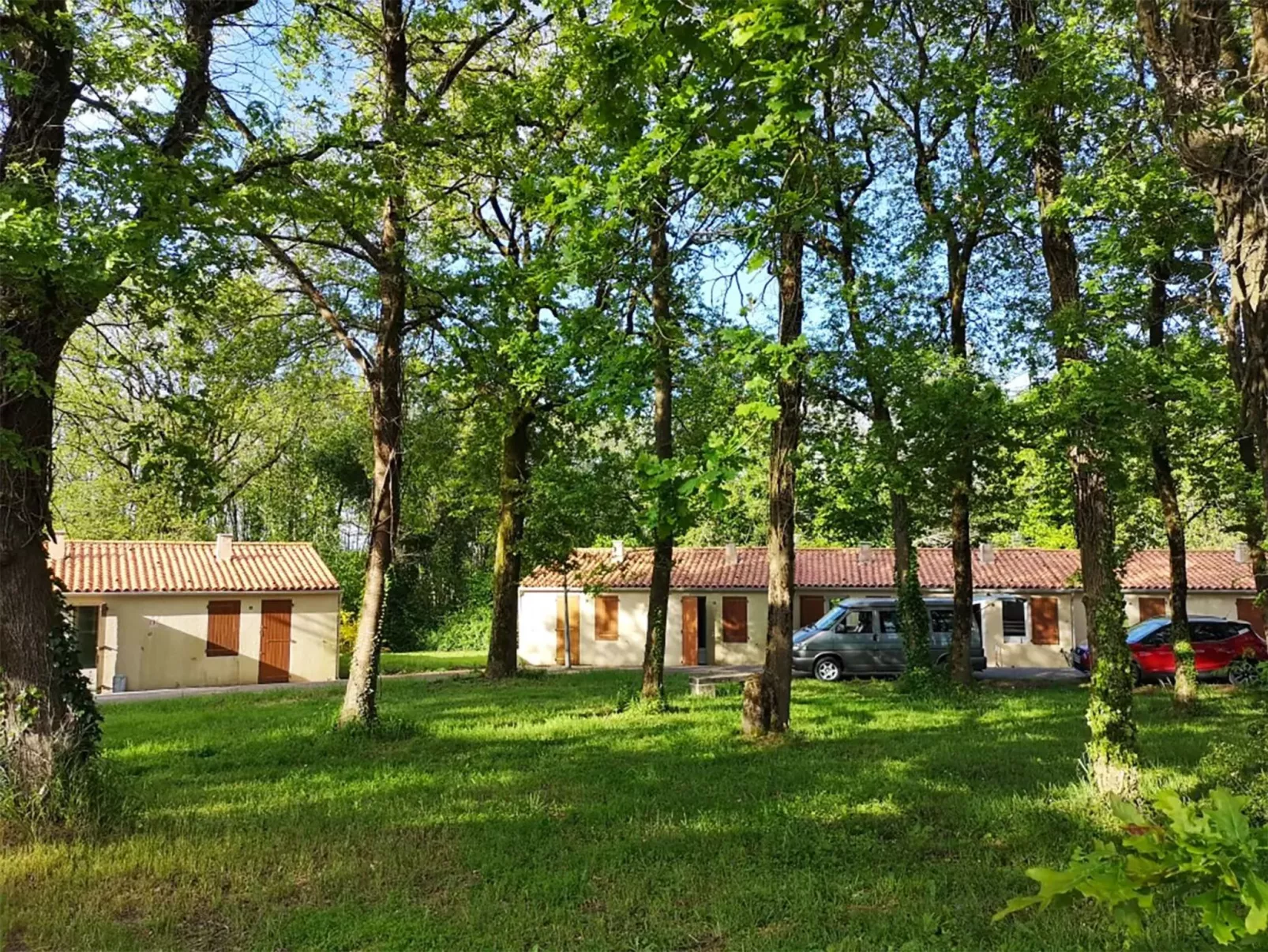 Hübsches Tiny Cottage mit Waldblick im Feriendorf