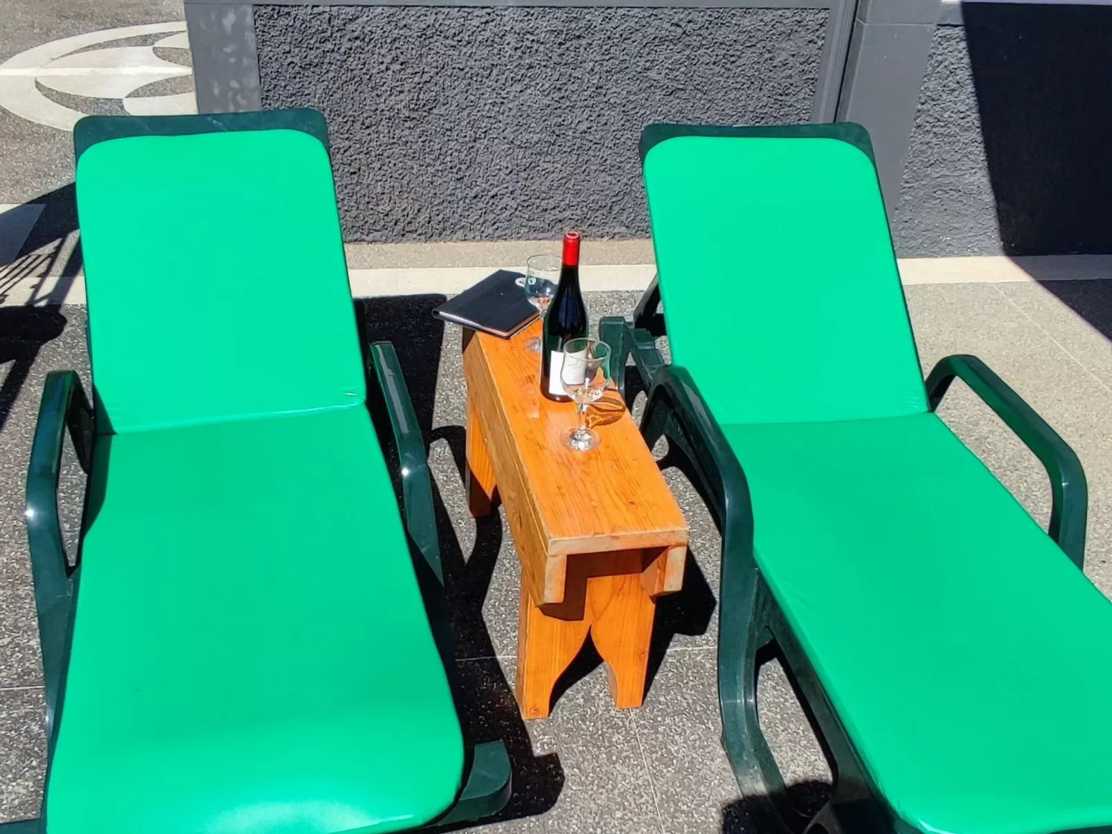 Die lustige und entspannende Wohnung mit Terrasse und Aussicht-Image-tags.info