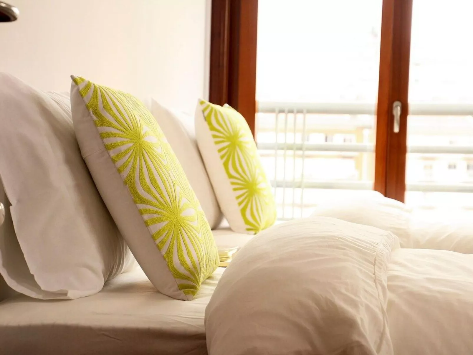 Turmhaus mit freier Garage