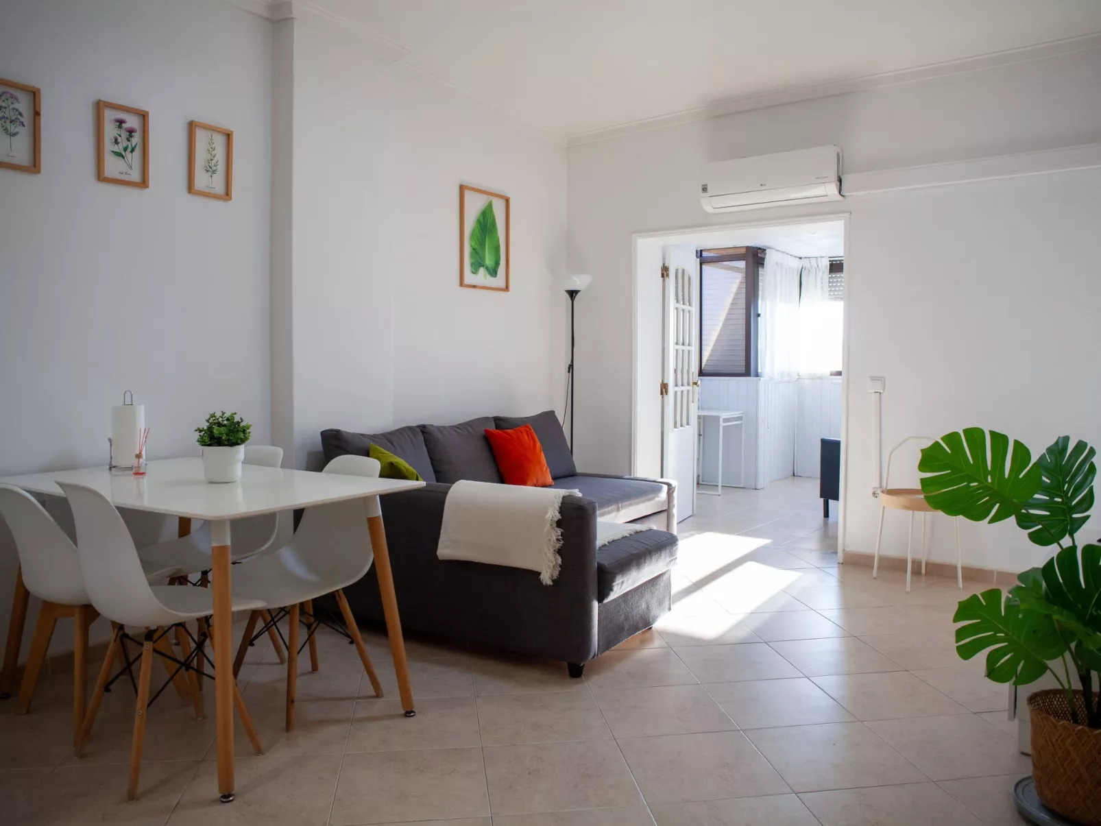 Just4u Wohnung 2 mit AC in der Nähe von Lissabon und Strand