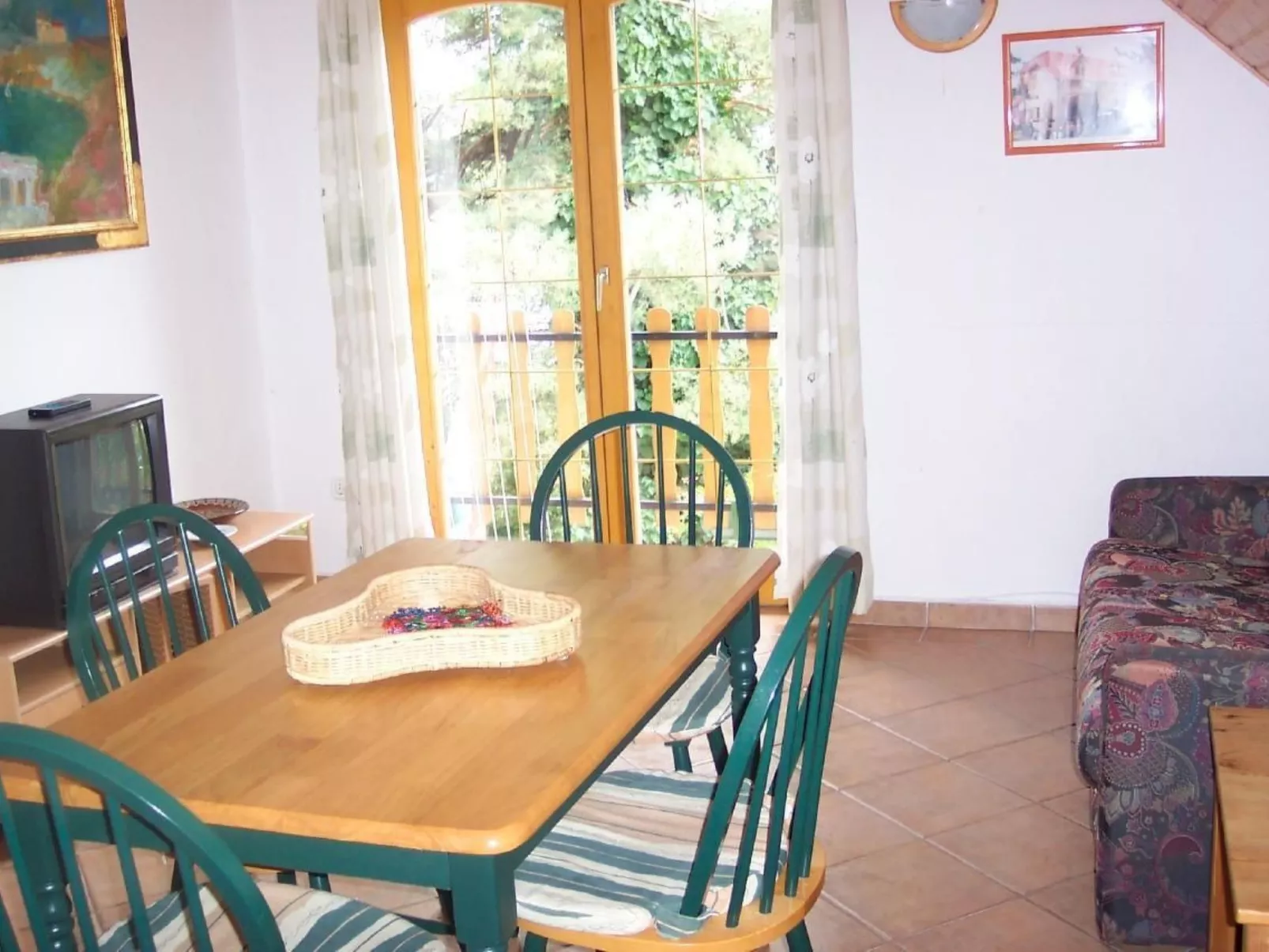 Appartement B in Strandnähe mit Terrasse und Grill