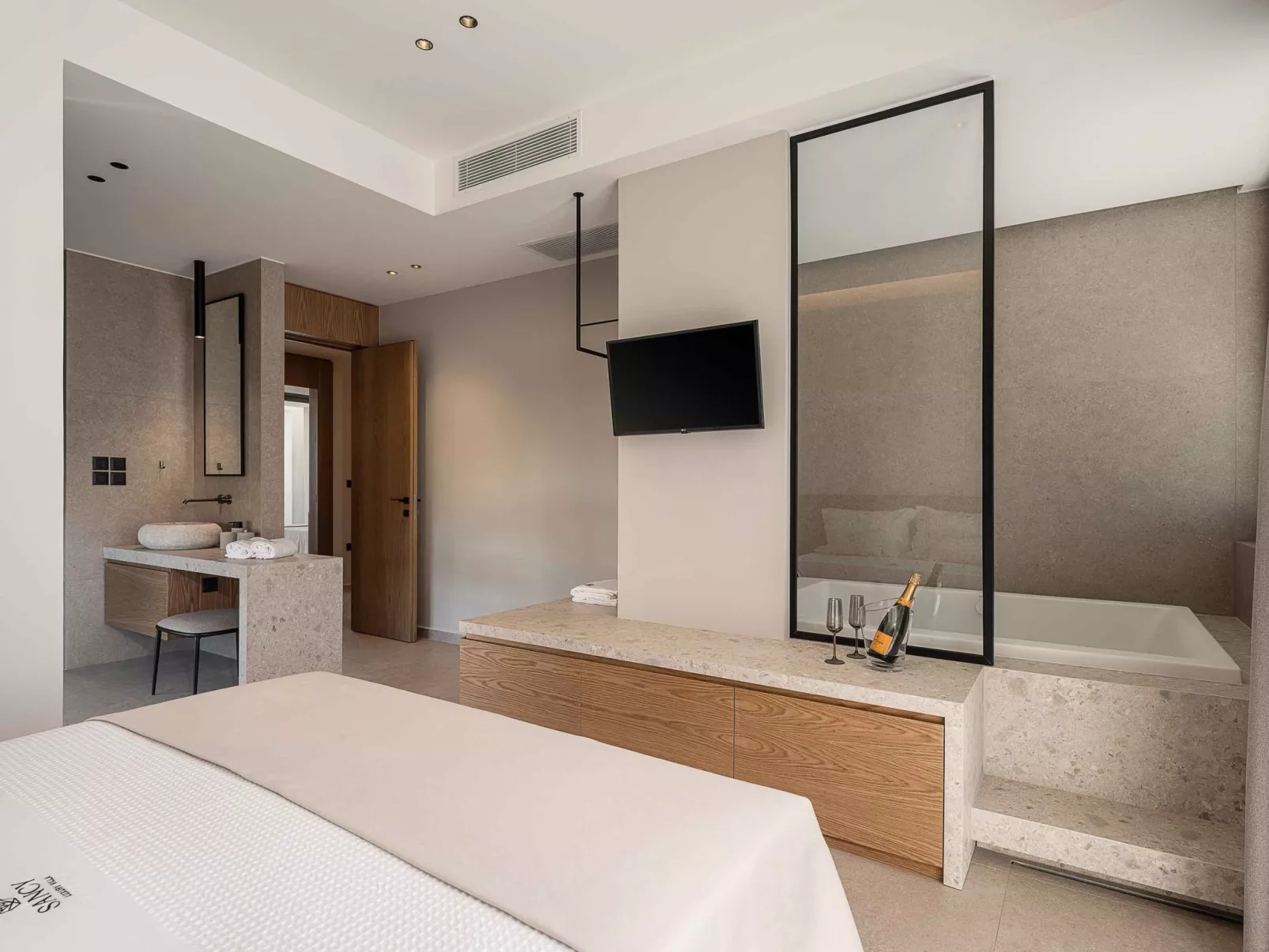 Sancy Luxury Villa-400m Strand, ''Beheizter'' Pool, Fitnessraum