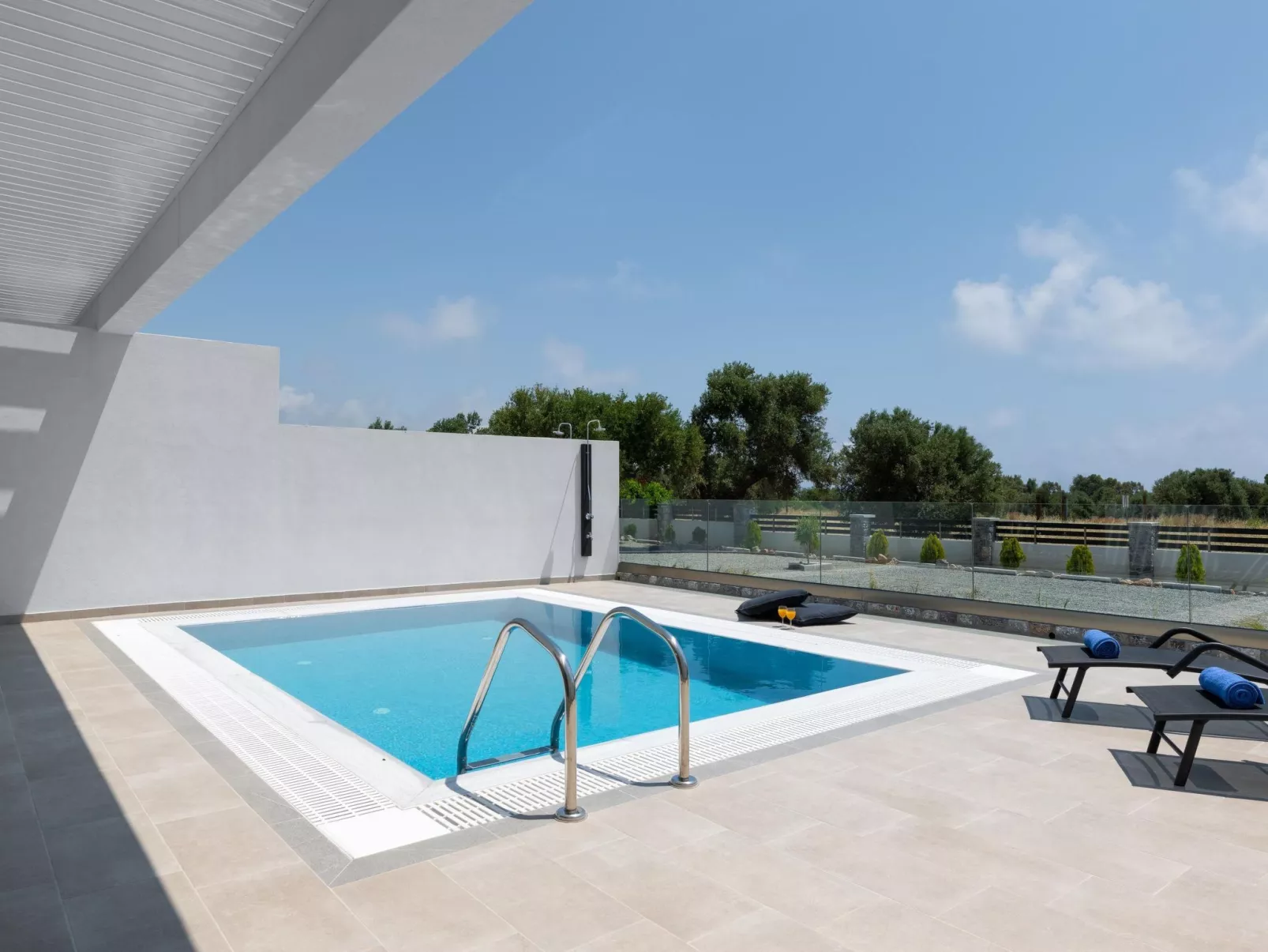 Schöne Feriensuite Eleni