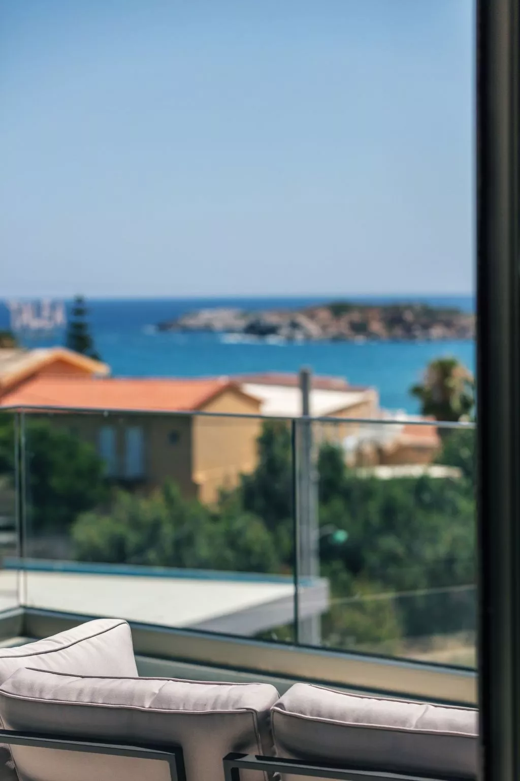 Isla Villen und Suiten Uranus Villa-Image-tags.info