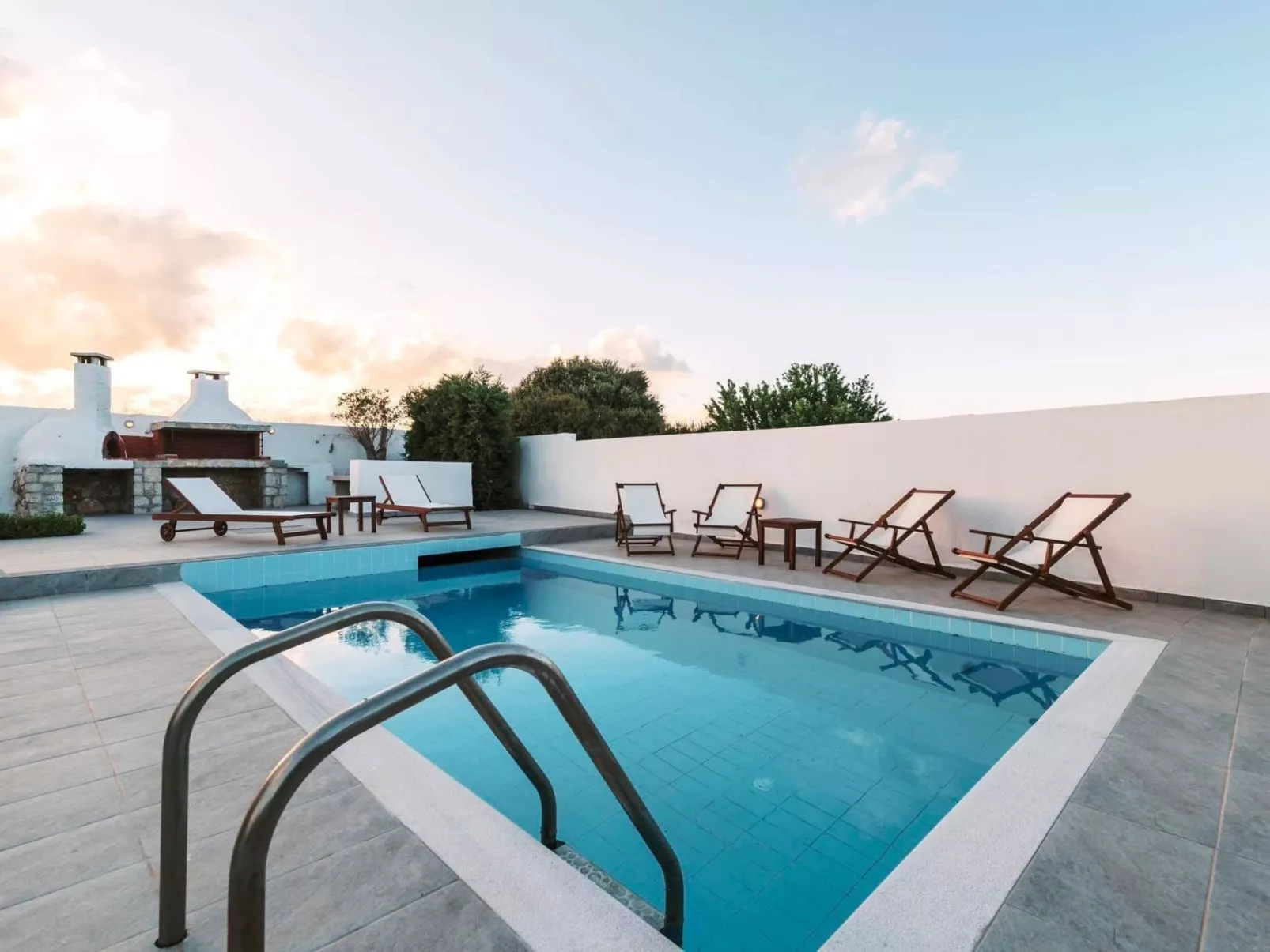 Wunderschöne Villa Infinity Blue-Buiten