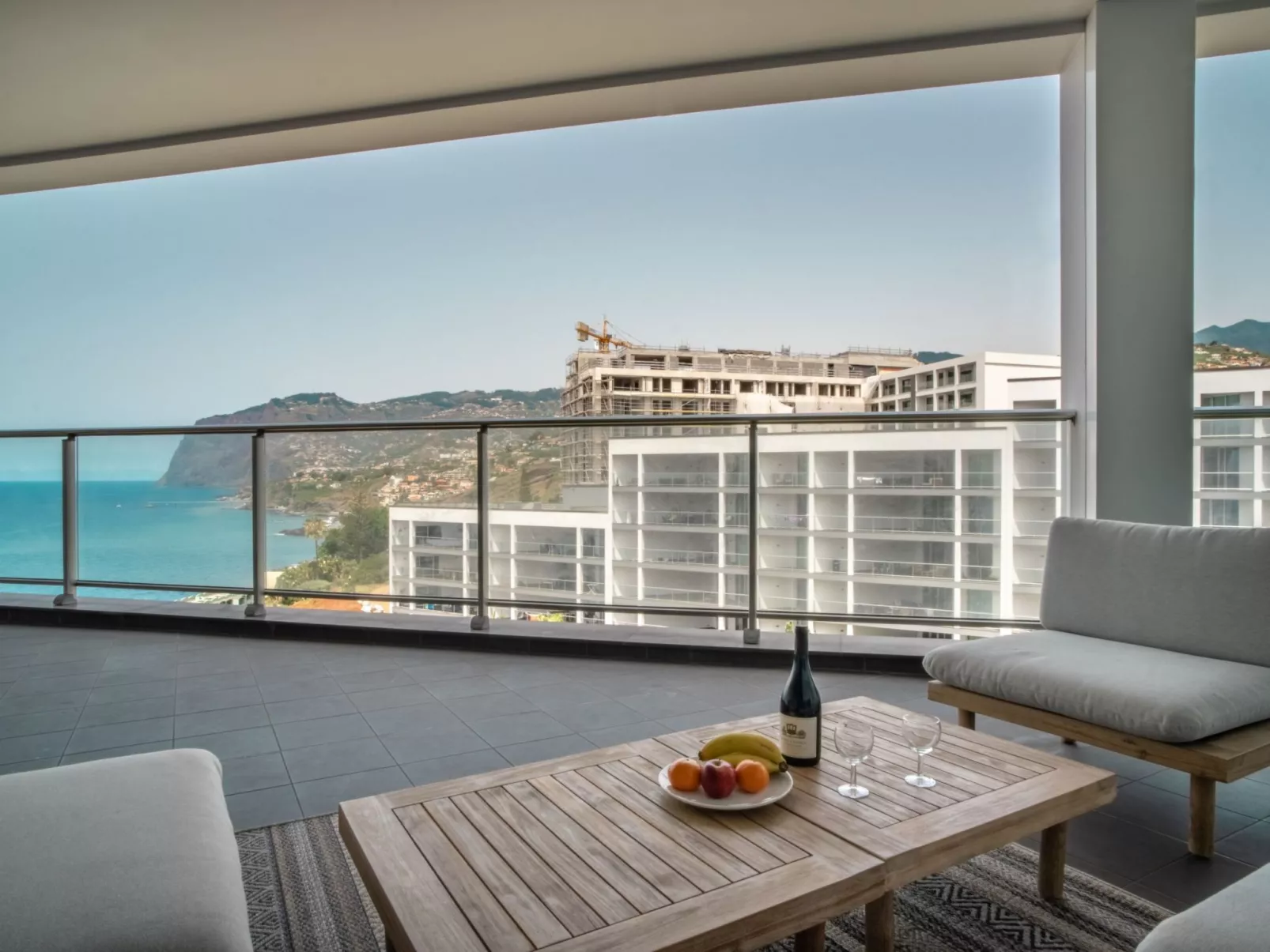 Für 6 Personen ca. 120 m&sup2; in São Martinho, Madeira (Südküste von Madeira)-Binnen