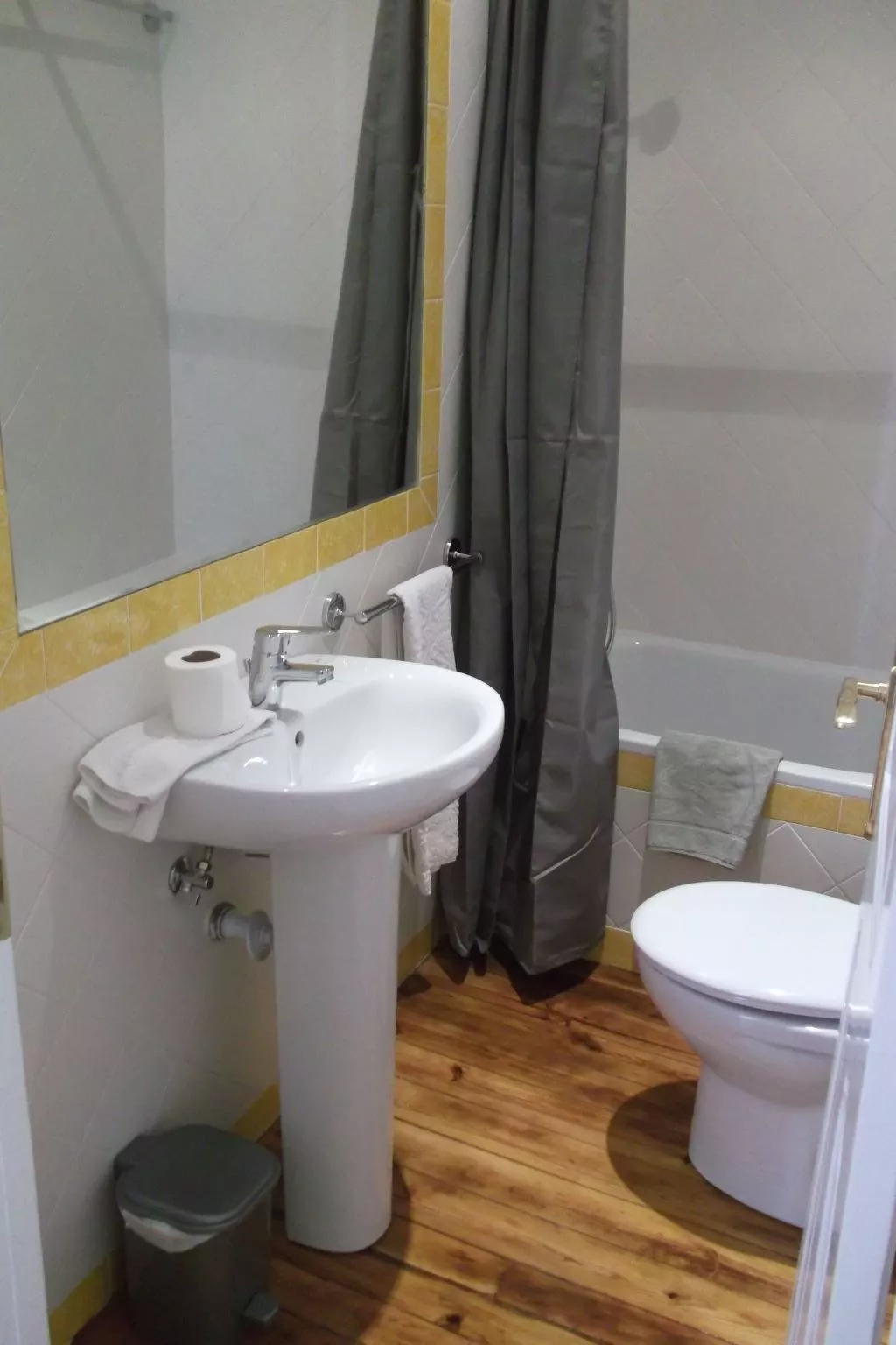 Angola 3 Dachgeschoss-Image-tags.info