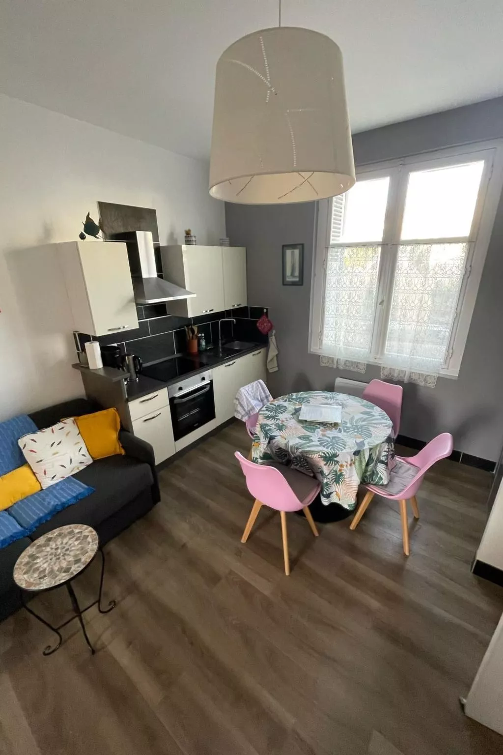 Hübsche Zweizimmerwohnung in Strandnähe