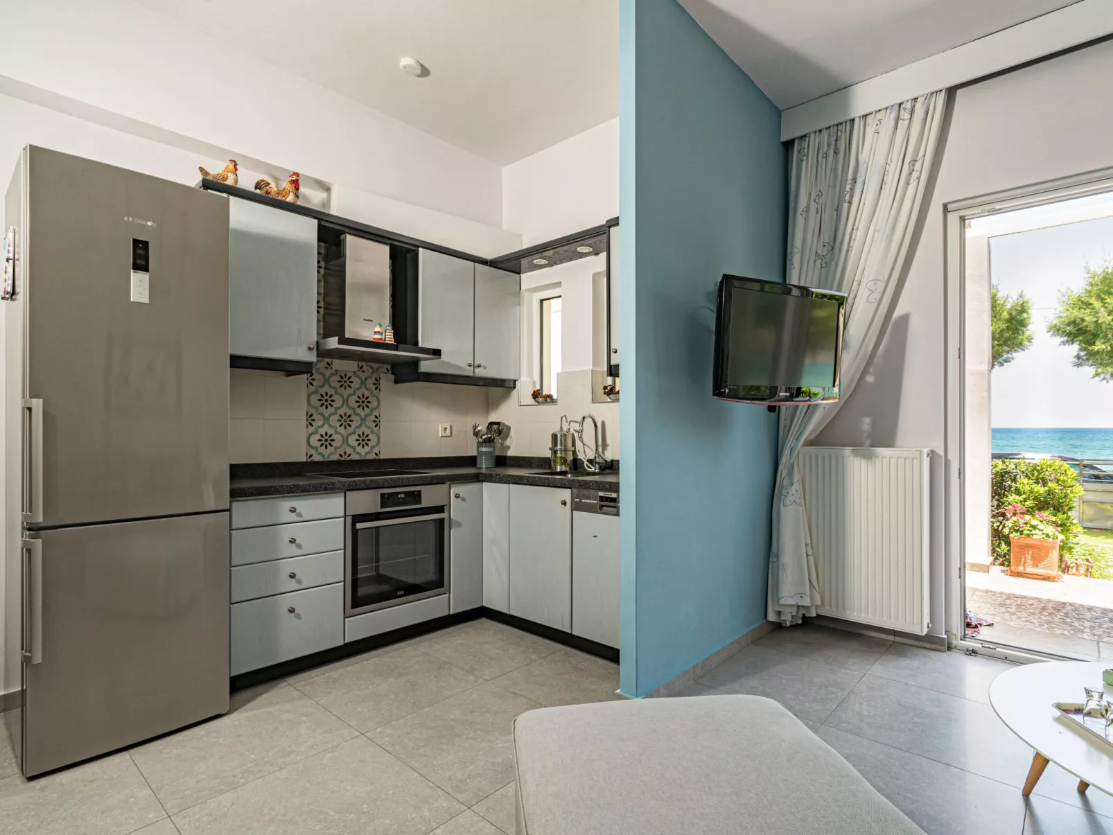 Big Blue Exklusive Villa am Meer-Image-tags.info