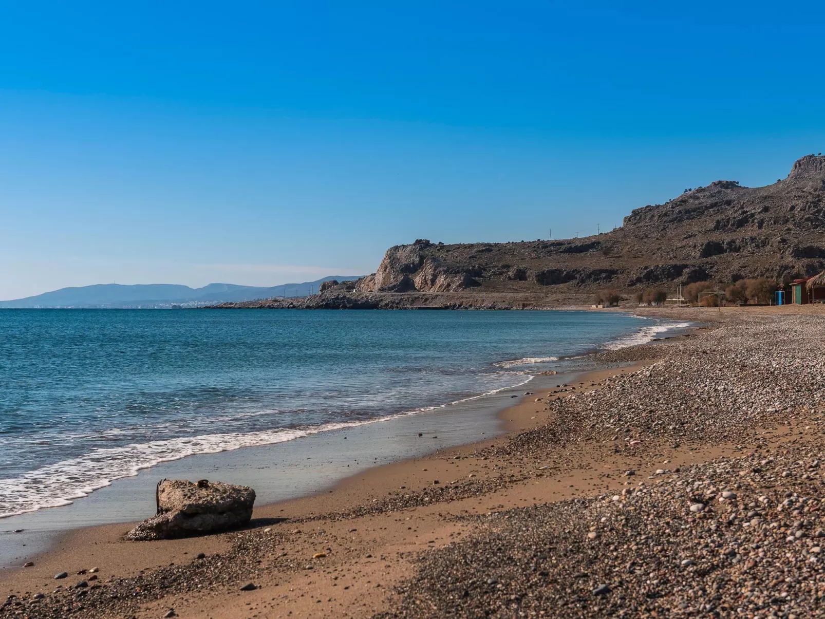 Villa Fay mit privatem Parkplatz in Lardos-Buiten
