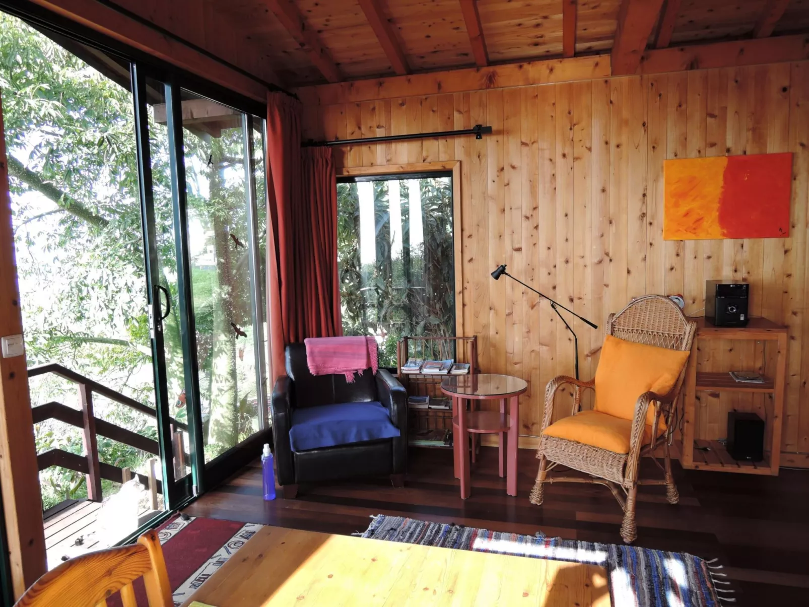 In Canhas mit Schönem Garten