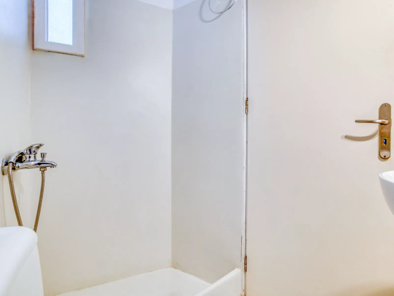 "Casa Lina" geräumig, modern, Dorfzentrum