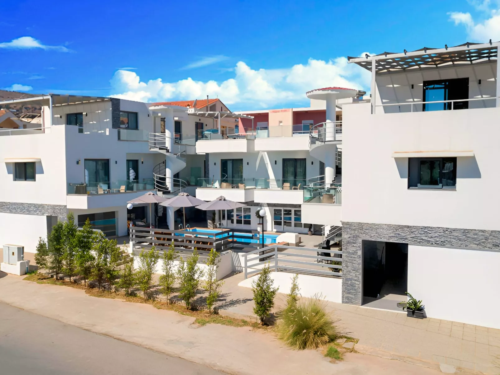 Pnoe Beachside Suite-Image-tags.info