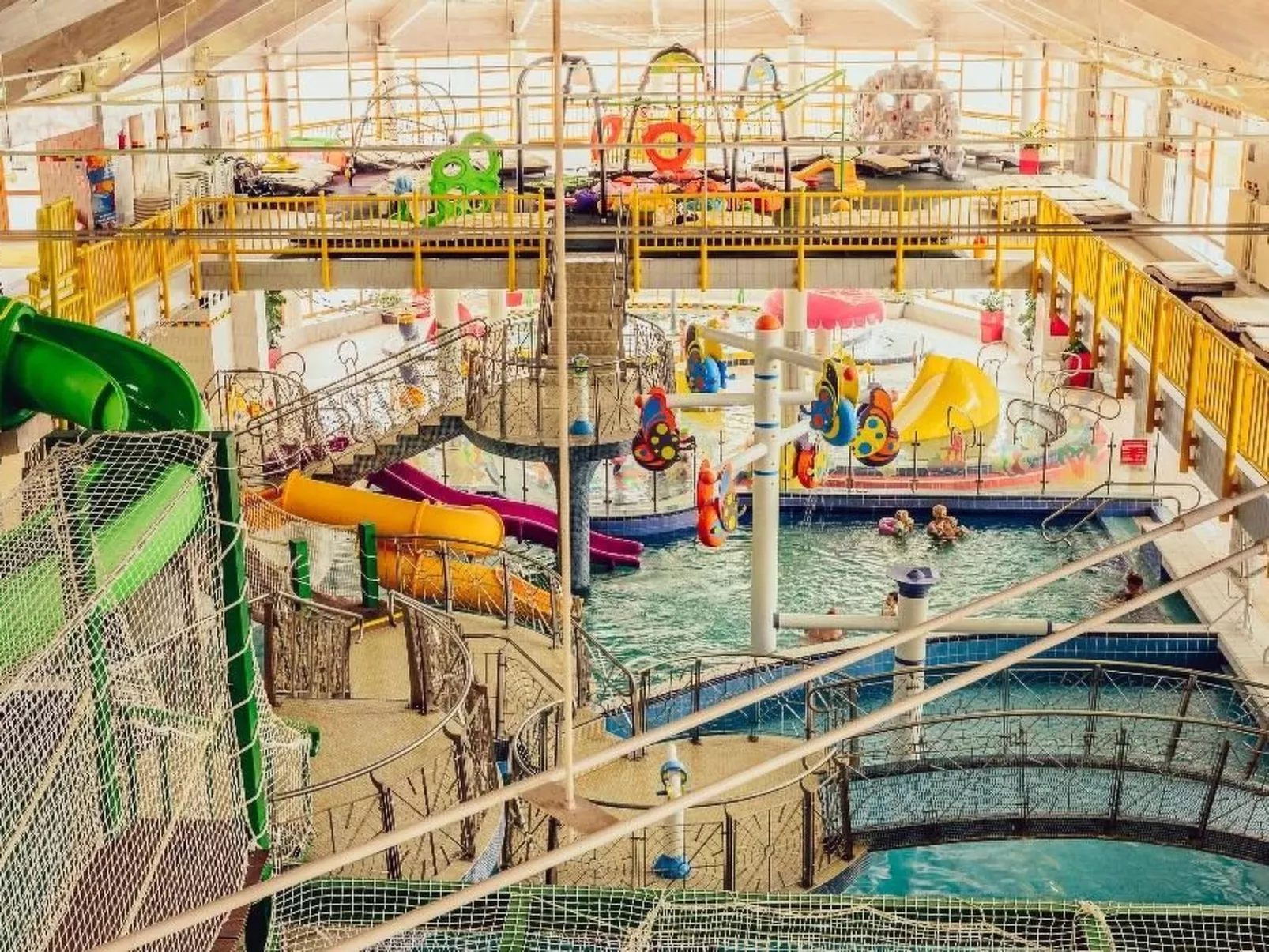 Bequem eingerichtete Wohnung mit großem Garten