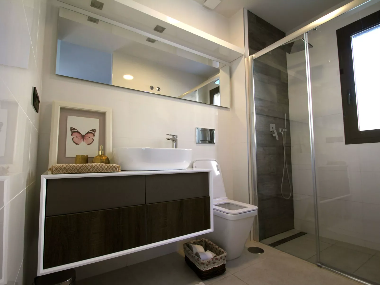 Mit Blick auf das Wasser-Image-tags.info