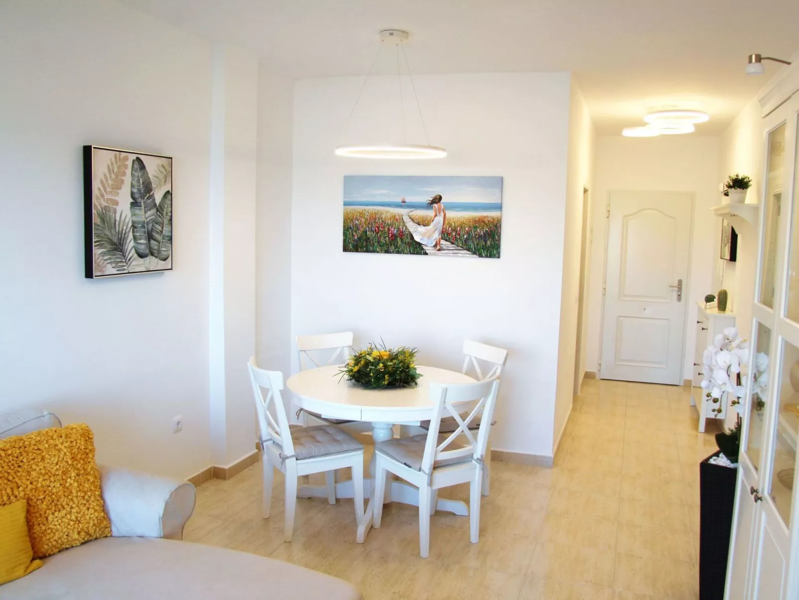 Sophie mit gemeinschaftlichem Pool