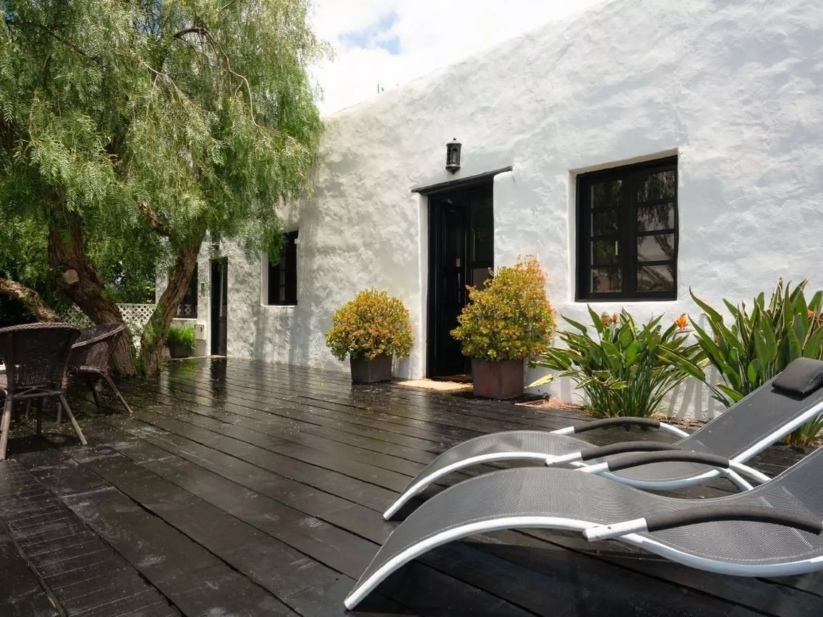 Bauernhaus mit großem Garten und beheiztem Pool-Buiten