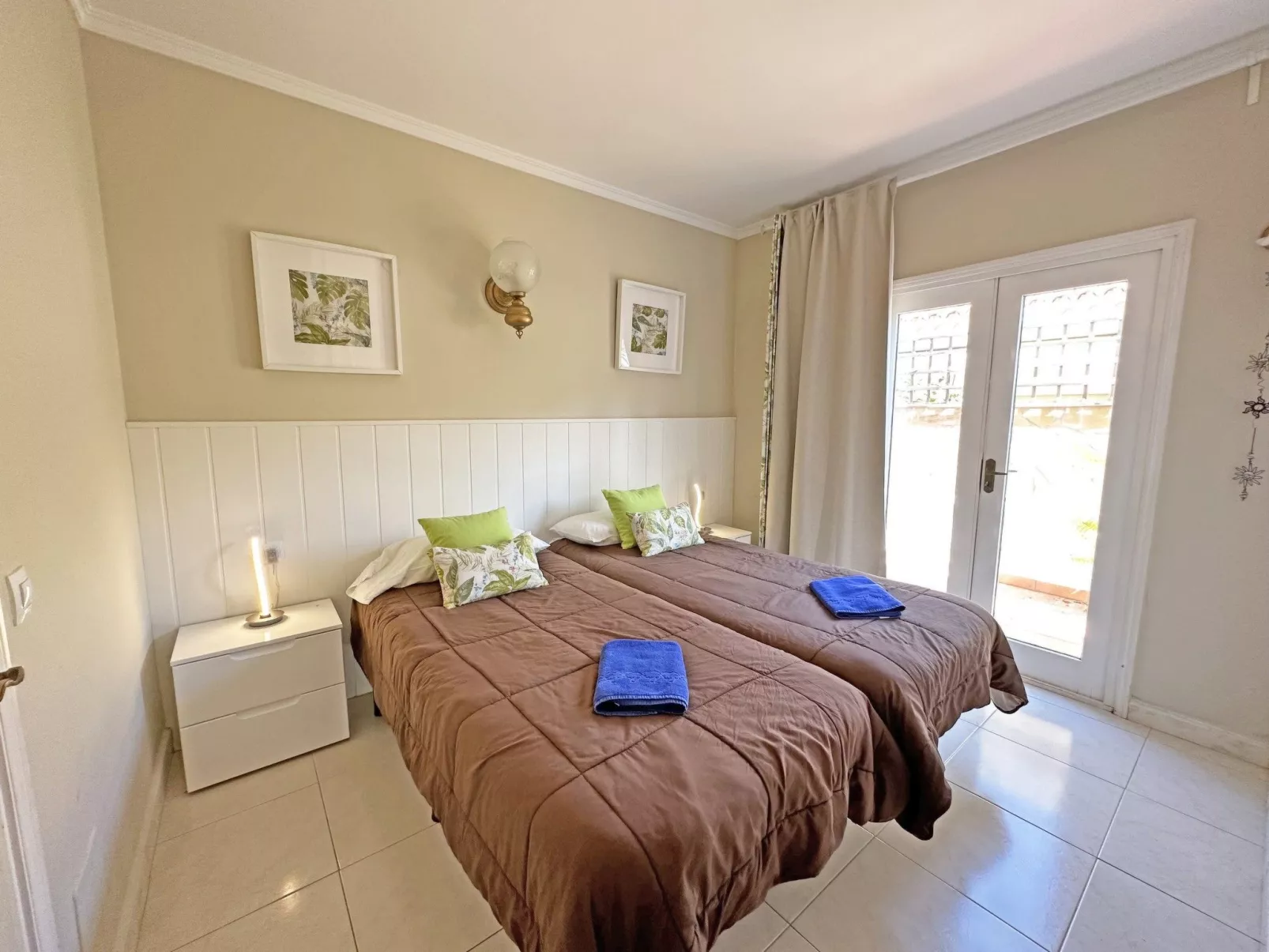 Luxus-Villa Lucia-Binnen