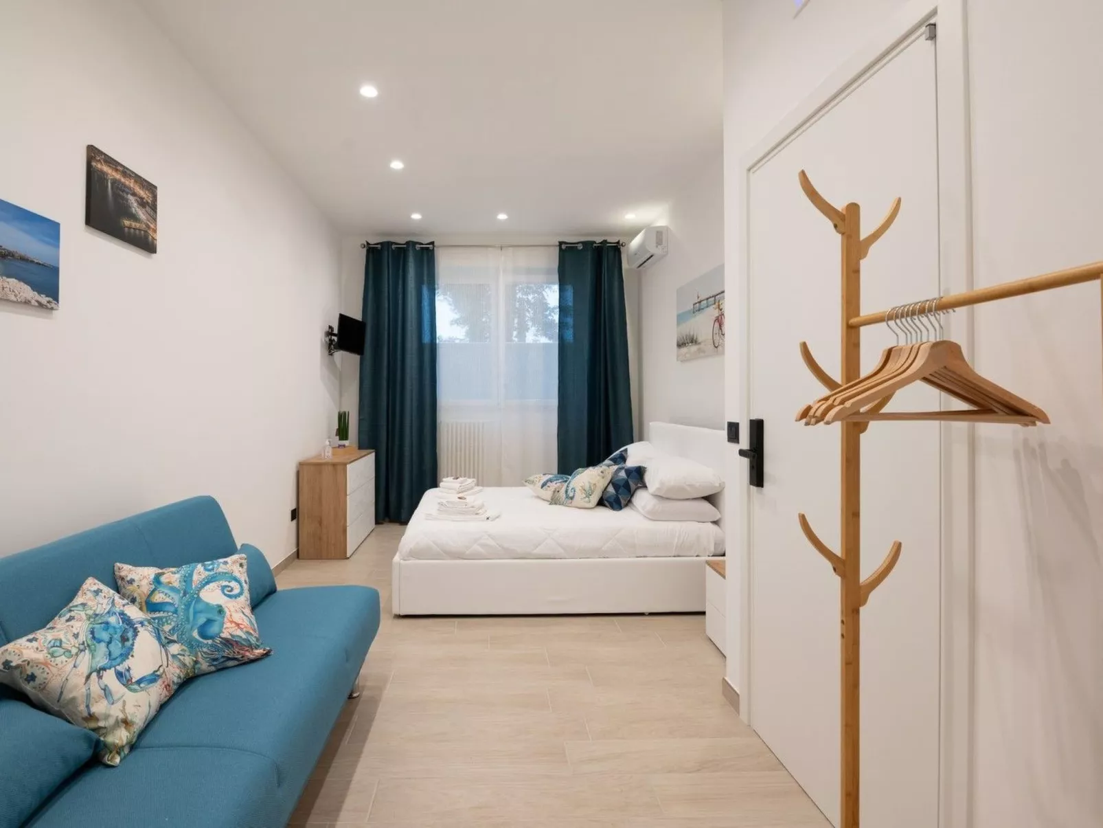 Bei Tante Gina-Image-tags.info