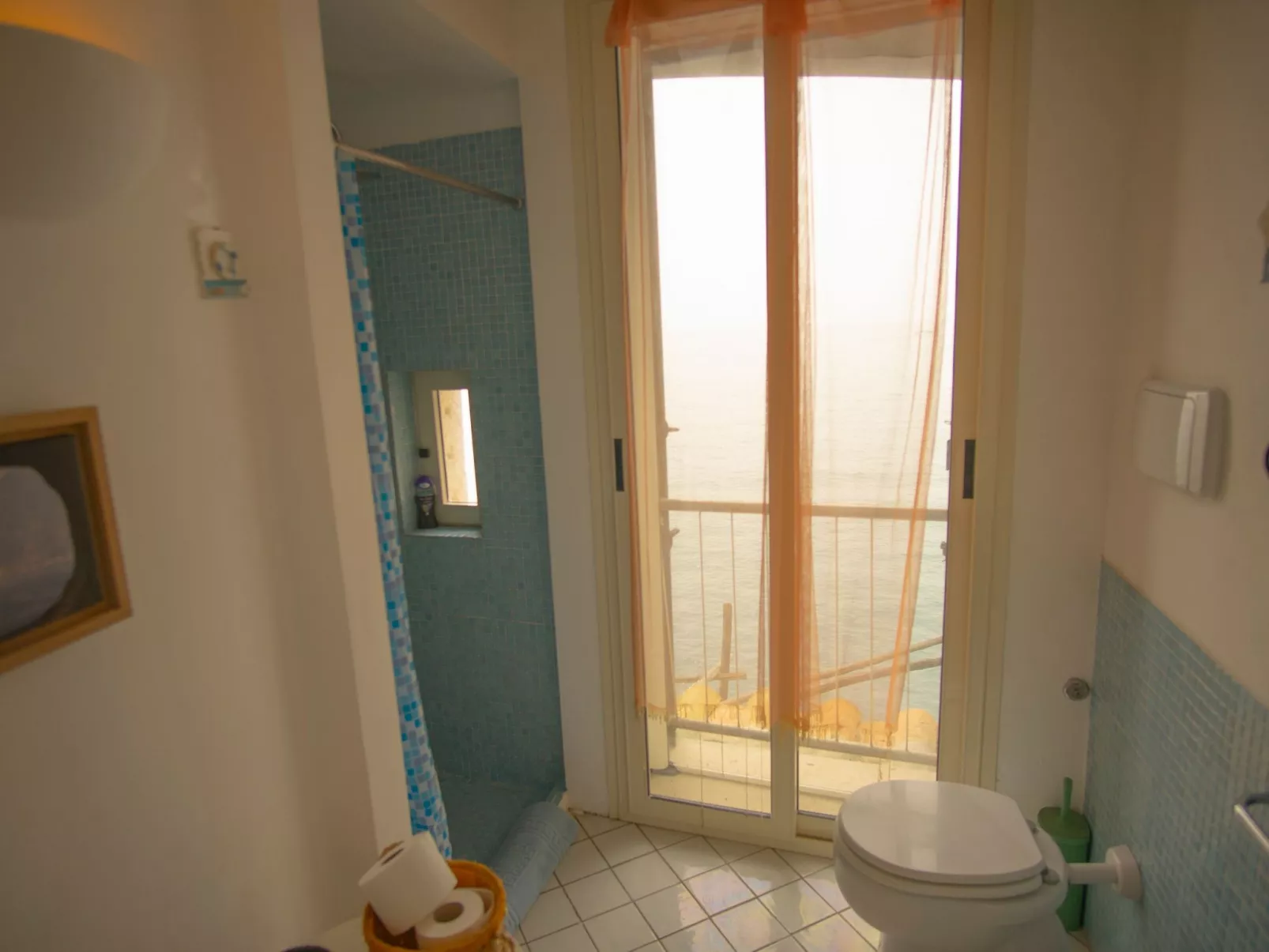 Villa mit Blick auf das Meer an der Amalfiküste-Image-tags.info