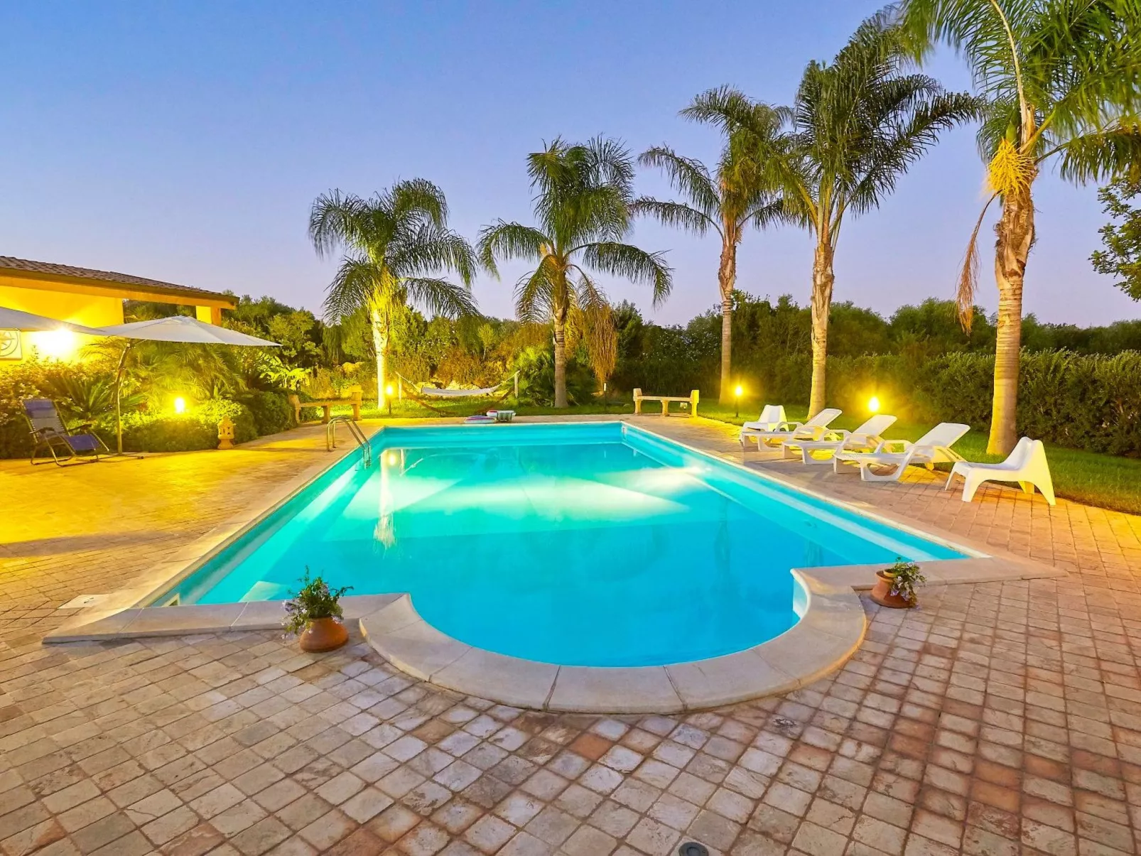 In Castelvetrano mit Gepflegtem Garten-Buiten