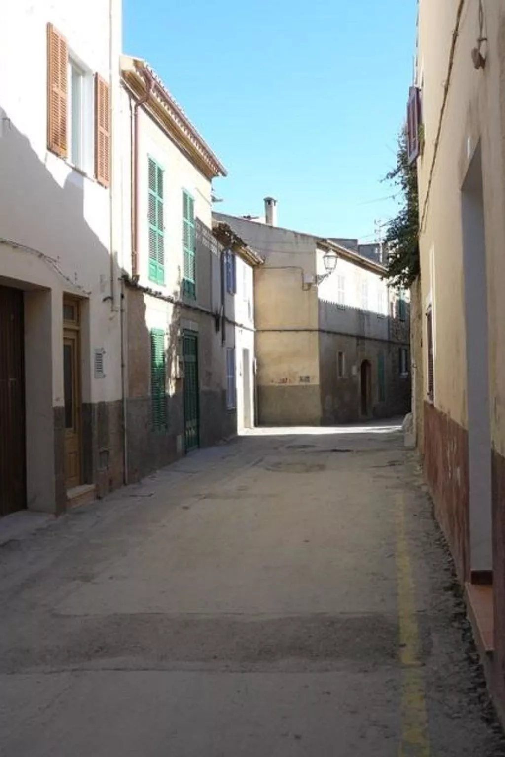 Stadthaus in Artà mit großer Terrasse-Buiten