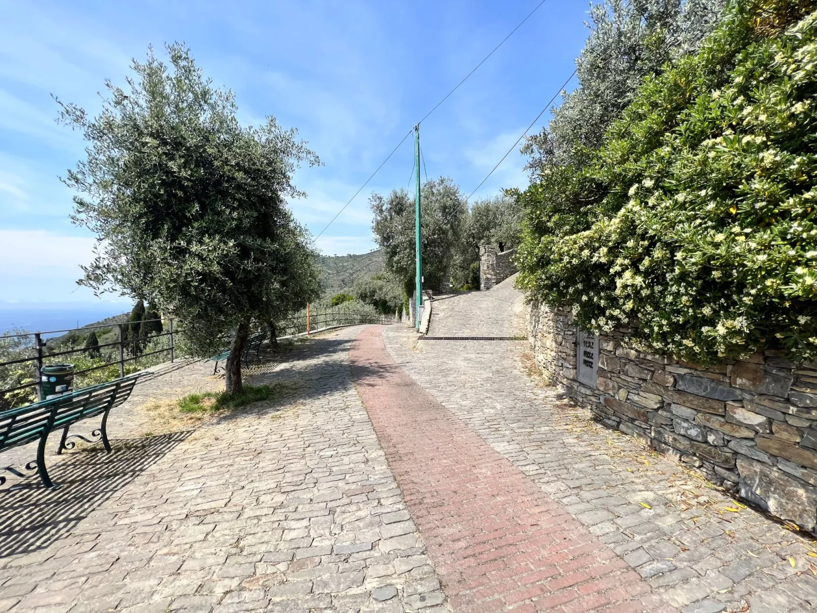 Gemütliche, helle Ferienwohnung Leda-Buiten