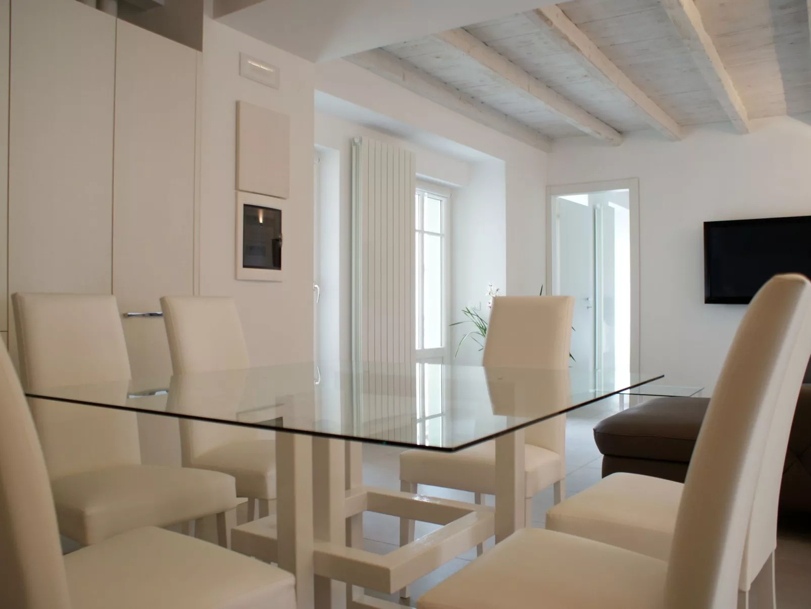 Seesicht"-Wohnung mit Wasserblick