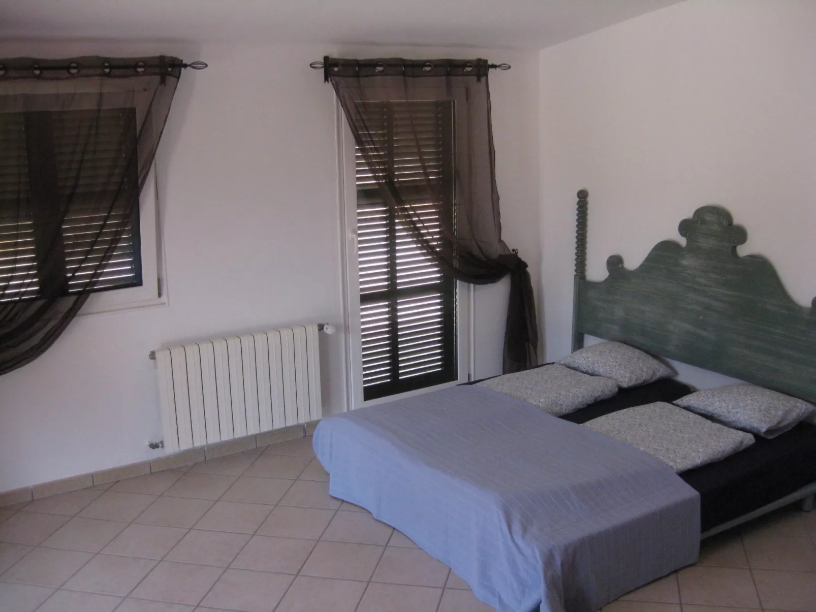 Ferienvilla mit Garten, Grill und Terrasse-Binnen