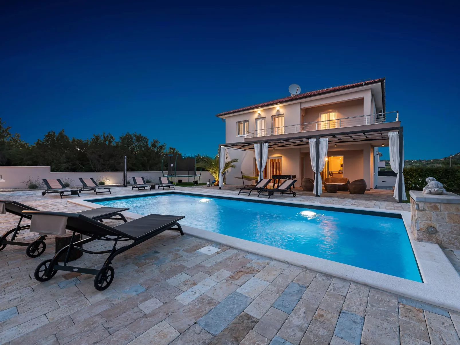 Unknown Accommodation