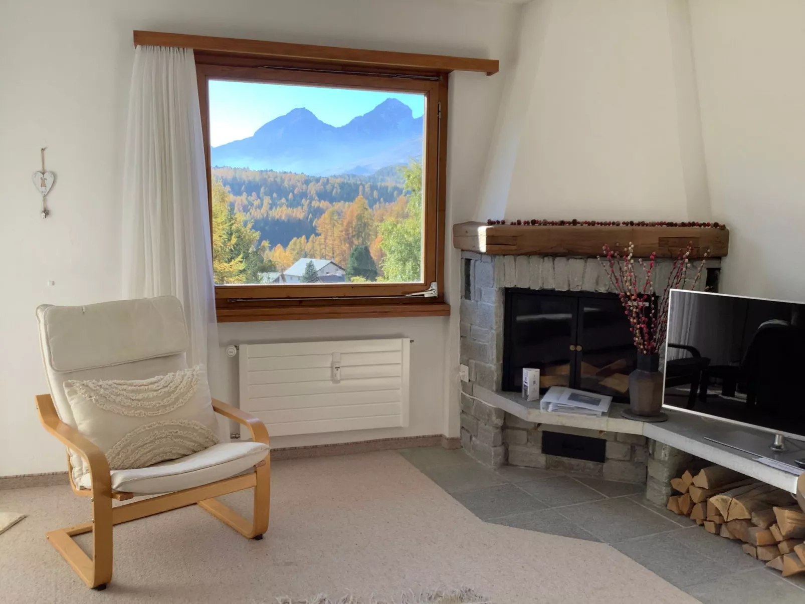 Chesa Auicula-Binnen