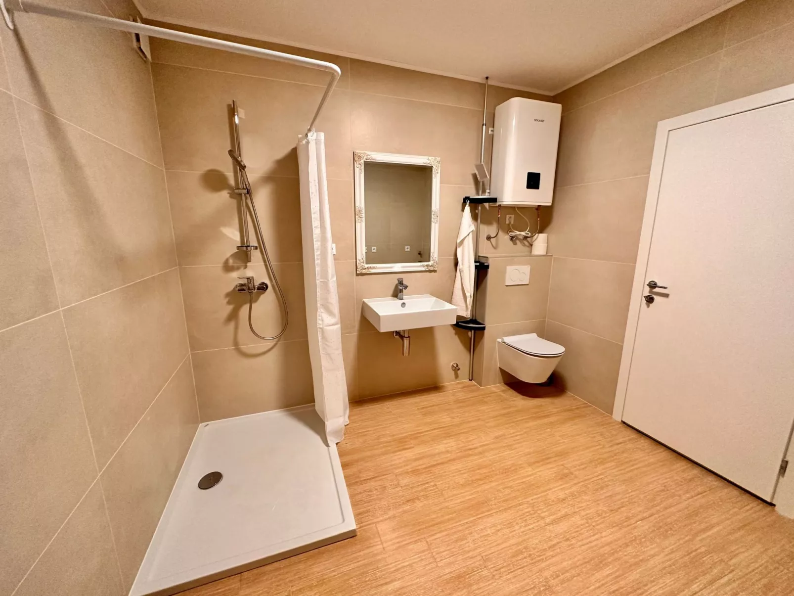 Jaka-Image-tags.info