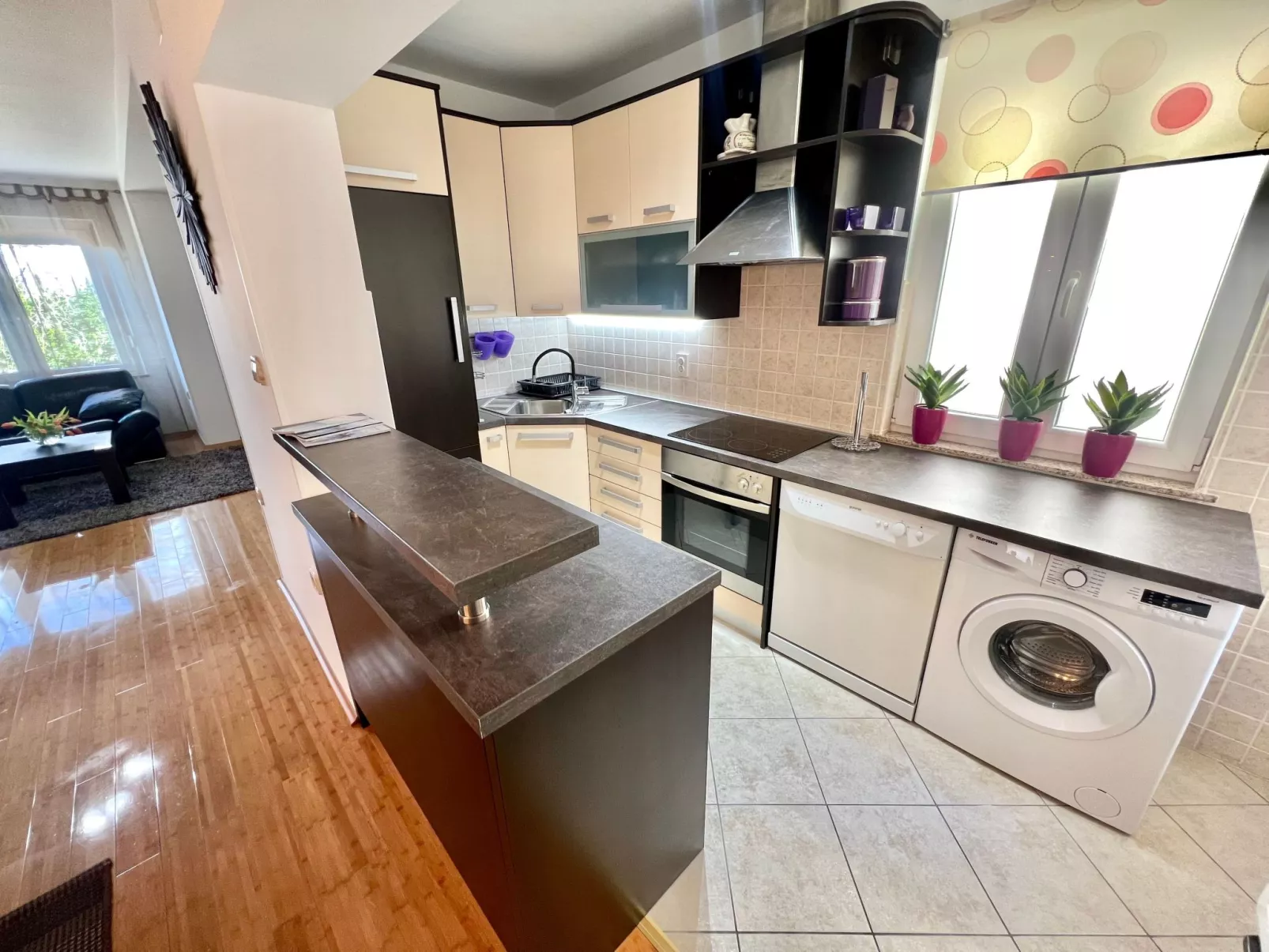 Apartment Frano-Image-tags.info