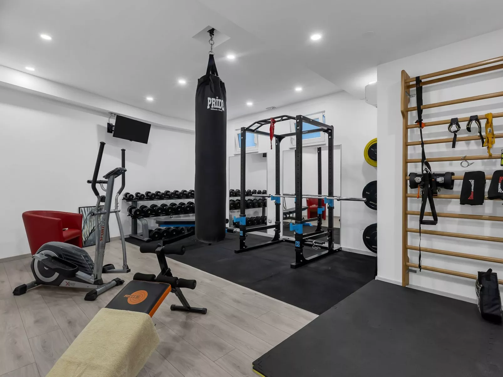 Villa inmitten der Natur in ruhiger Lage